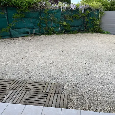 Maison Entre Campagne Et Proche Futuroscope בית נופש